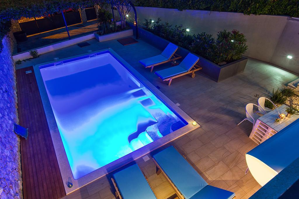 Holiday Home Vuko Севид Экстерьер фото