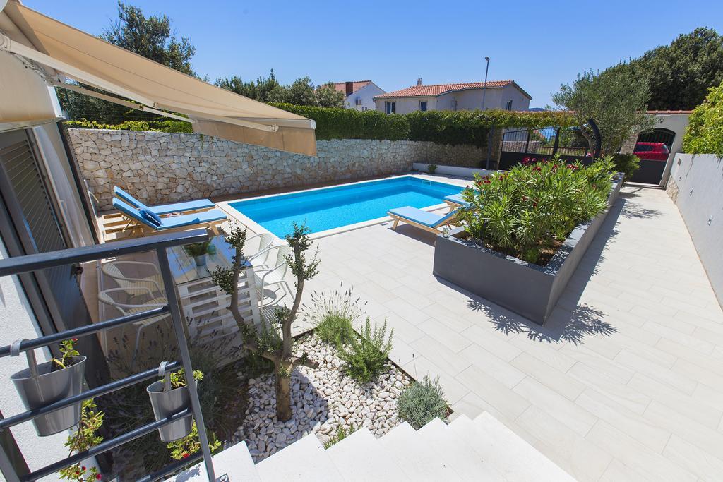 Holiday Home Vuko Севид Экстерьер фото